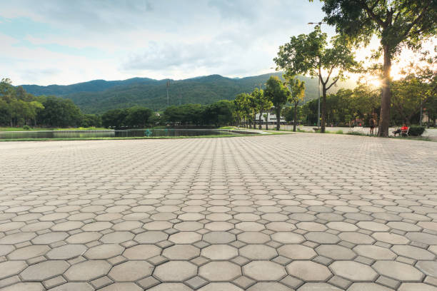 Best Driveway Paving Contractor  in Pontoon Beach, IL